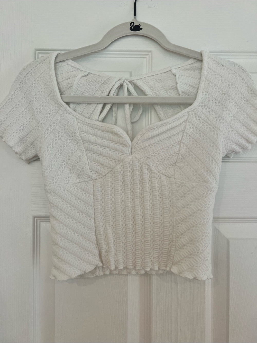 Textured White Tie-Back Sweetheart Crop Top
